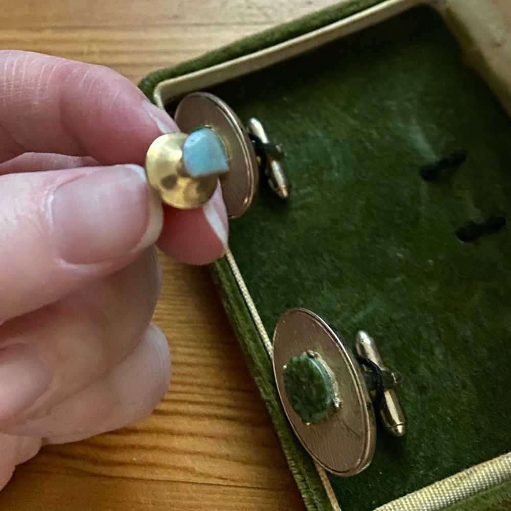 Vintage DANTE Gold Tone Cufflinks & Tie Tack Set with Genuine Jade In Velvet Box - Picture 10 of 16
